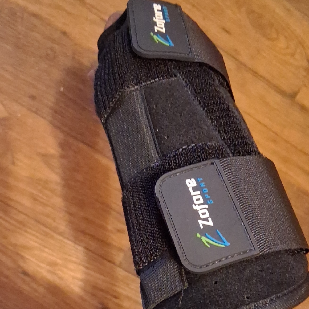 Zofore Sports Black Wrist Brace Zofore Sports Black Wrist Brace